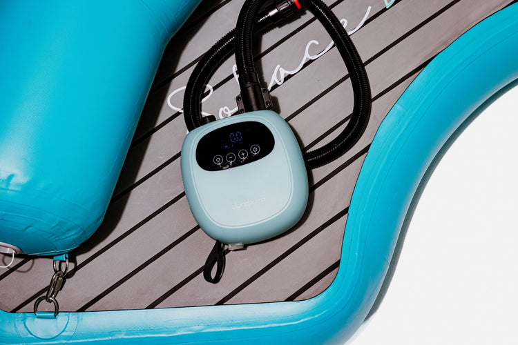 Inflatable pump for SUPs and pontoons – LuxeFloat 20 PSI model