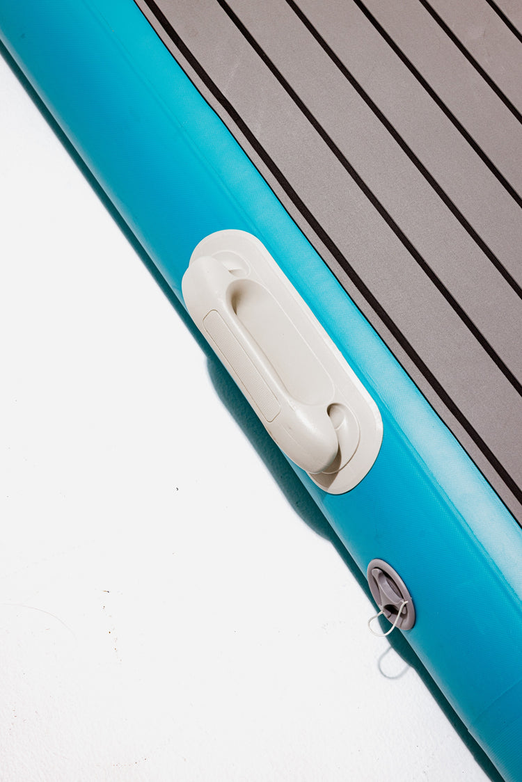 Stable jet ski dock for easy watercraft access